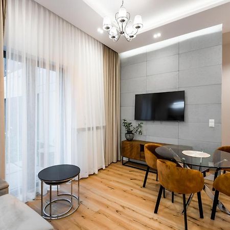 Zlota Sophisticated Apartment Warschau Buitenkant foto