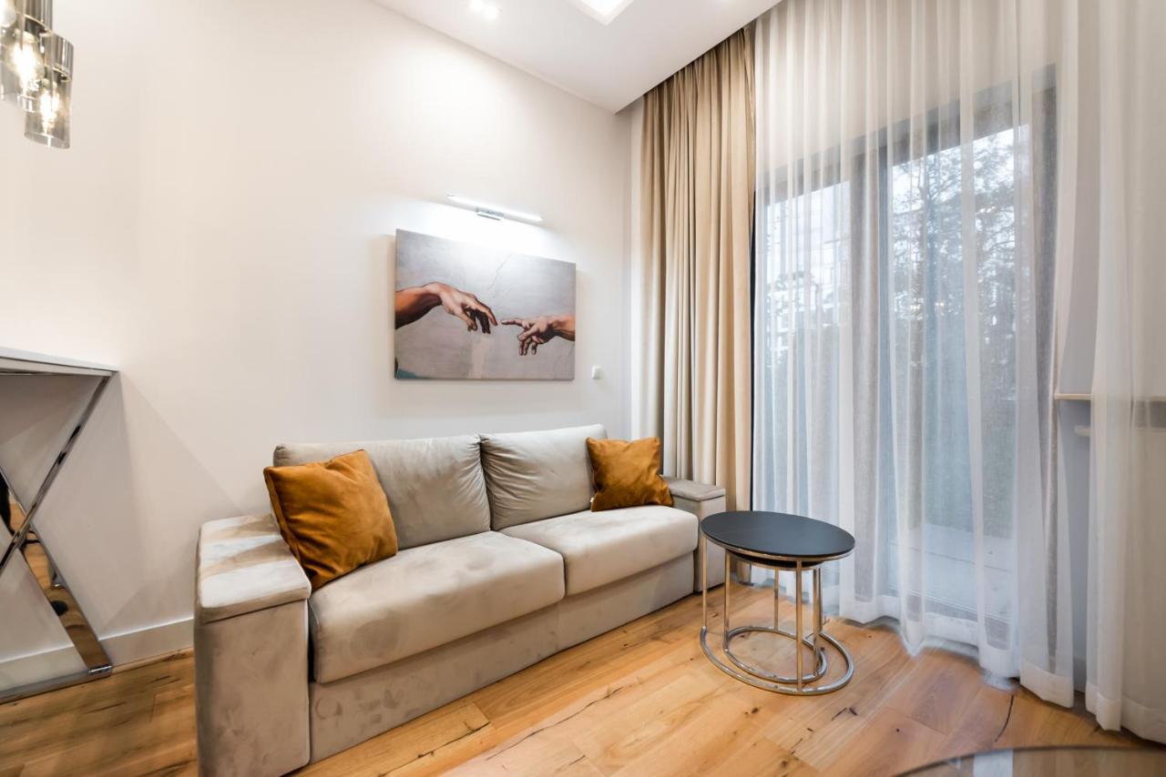Zlota Sophisticated Apartment Warschau Buitenkant foto